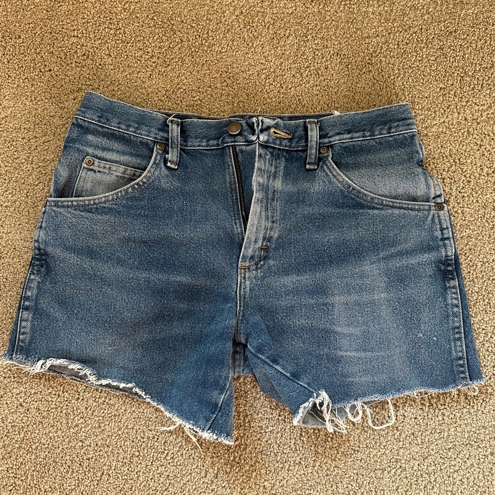 Wrangler 90s Inspired Denim Shorts